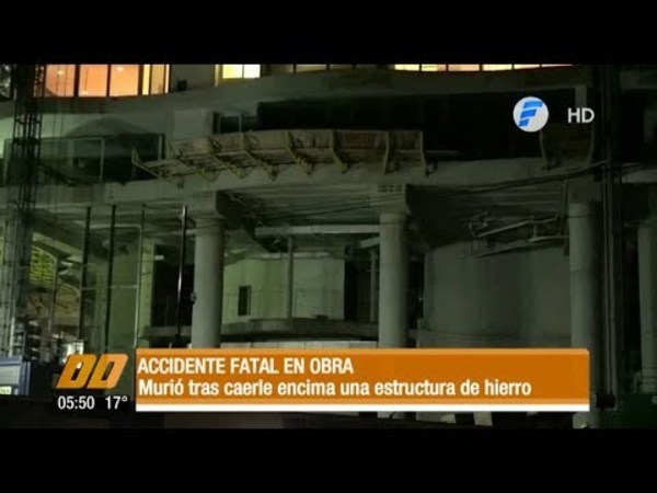 Accidente fatal en obra: Murió tras caerle una puerta de hierro encima