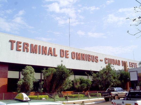 Terminal de Ómnibus, a cargo de la comuna de CDE