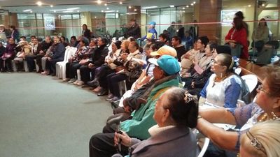 Un total de 193.456 adultos mayores reciben la pensión alimentaria » Ñanduti