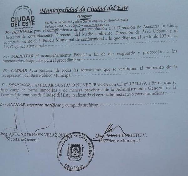 Aparatoso procedimiento comunal para “recuperar” Terminal de Ómnibus de CDE - ADN Paraguayo