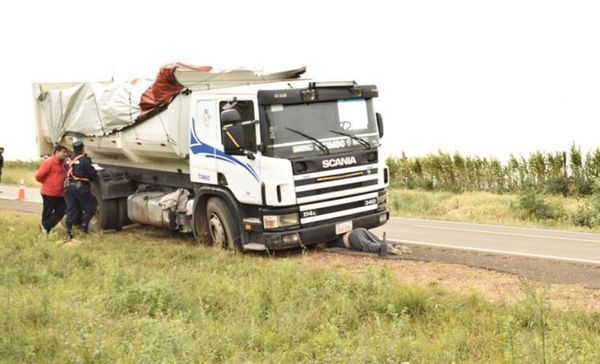 Tragedia en San Ignacio; gomero muere aplastado por un camión - Digital Misiones