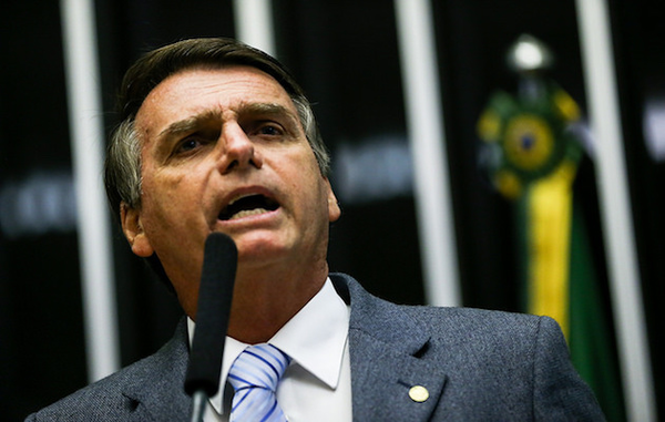 Bolsonaro cuestiona los alarmantes datos de deforestación en la Amazona » Ñanduti