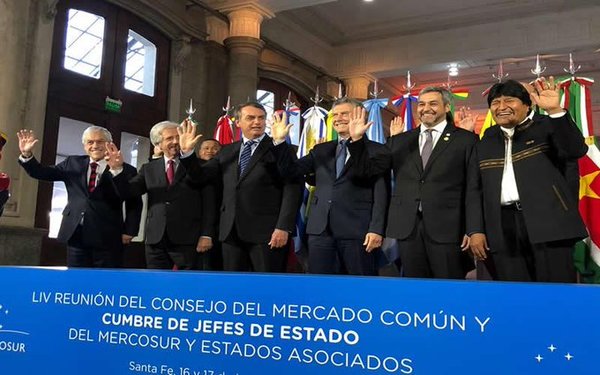 Presidente de COPACO califica de positivo para la región eliminación del cobro de roaming - .::RADIO NACIONAL::.