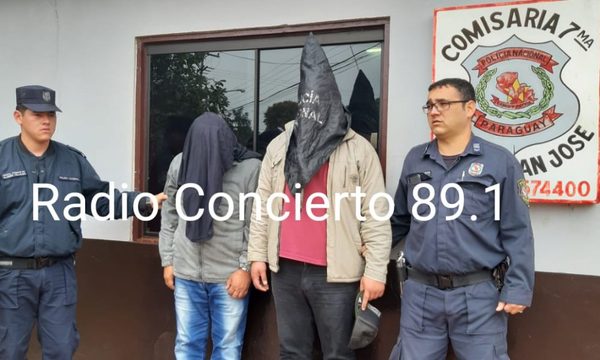 Padre e hijo detenidos tras intentar vender auto alquilado