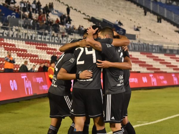Olimpia gana confianza de cara al juego ante Liga de Quito