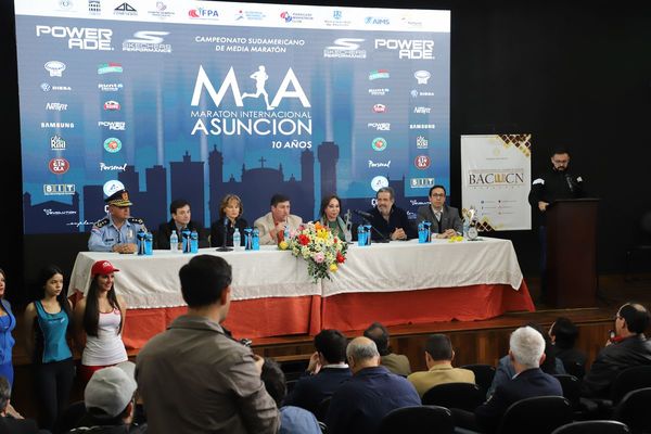 Maratón Internacional de Asunción, en carrera