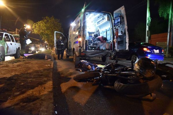 Insólita cadena de accidentes deja un muerto y tres heridos