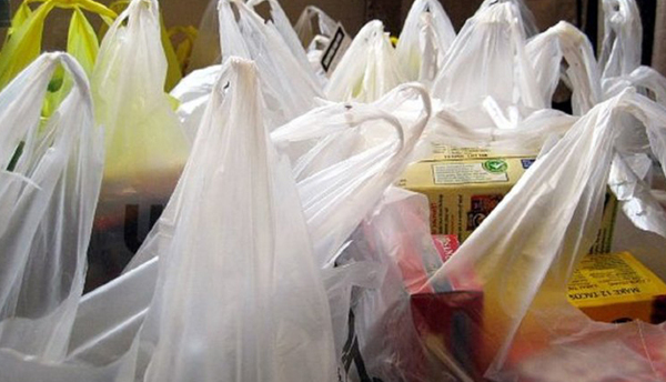 Panamá, primer país centroamericano en prohibir el uso de bolsas de plástico » Ñanduti
