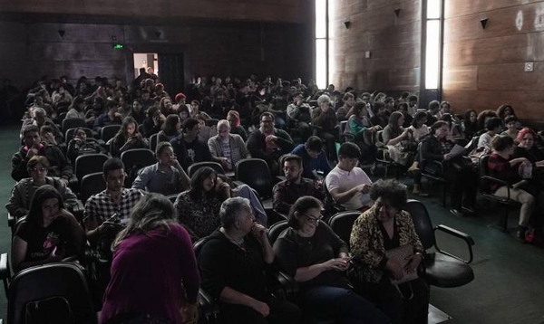 HOY / El Festival de Cine ‘Lesbigaytrans’ llegan a su último día este sábado