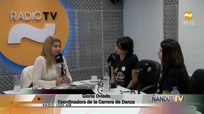 El Instituto Superior de Bellas Artes celebra 60 años de su escuela de danza » Ñanduti