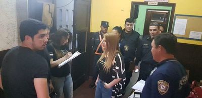 Allanan Comisaría, tras denuncia de supuesta extorsión y tortura