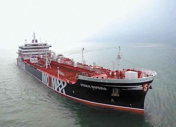 Londres reclama a Irán que libere el petrolero británico retenido