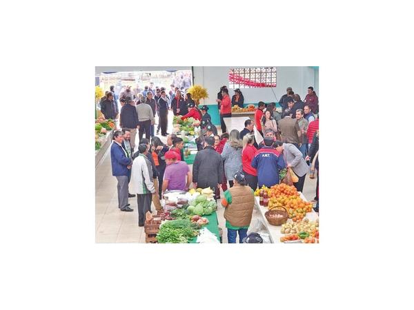 Habilitan local propio para más de 2.500 productores de Minga Guazú