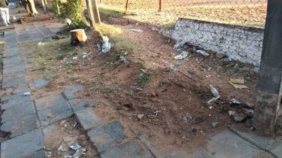 Lamentable estado de emblemática cancha - Crónicas Ciudadanas - ABC Color