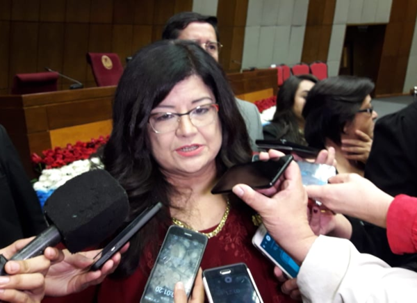 Carolina Llanes a favor de tobilleras electrónicas para combatir el hacinamiento - Radio 1000 AM