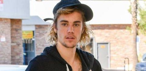 HOY / Justin Bieber pide a Trump liberar niños "de jaulas" mientras ayuda a rapero