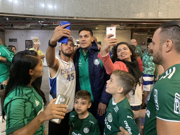 Palmeiras no logra aterrizar en Mendoza