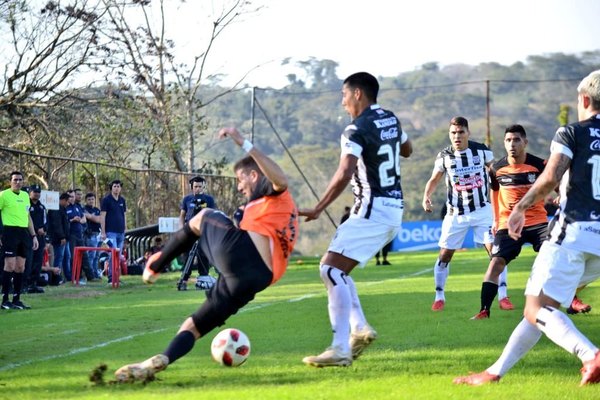 Santaní y General Díaz no pasaron del empate