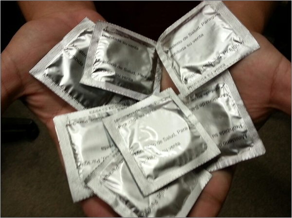 Uno de cada 25 personas padece Infección de Transmisión Sexual: Salud Pública recuerda que distribuyen condón gratis - ADN Paraguayo