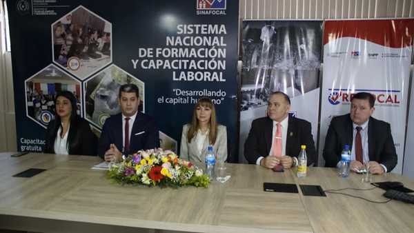 SINAFOCAL presenta programa "Formador de Formadores" - .::RADIO NACIONAL::.