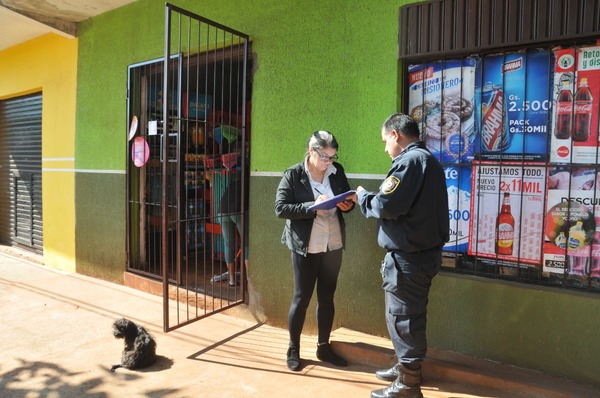 Motochorros asaltan despensa y roban G. 13 millones en Presidente Franco
