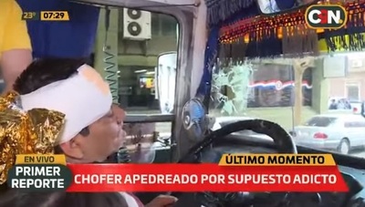 Adicto apedrea un bus y causa grave herida al chofer