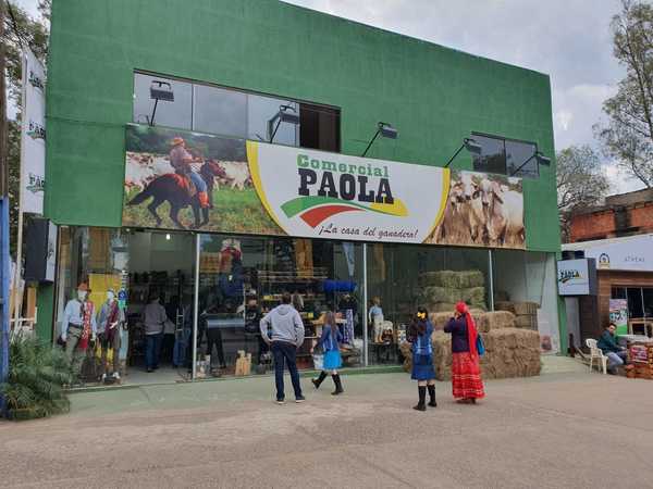 Comercial Paola propone una solución para los ganaderos del país