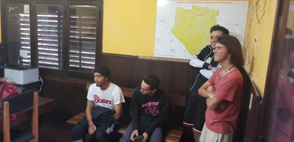 Ministro dice no ve mala actuación policial en supuesto caso de detención y tortura a seis jóvenes - ADN Paraguayo