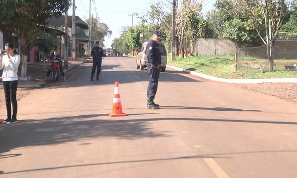 Tras varios meses de cumplirse contrato inauguran asfaltado en Franco