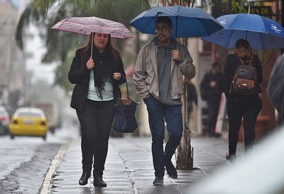 Advierten sobre ingreso de frente frío y tormentas eléctricas