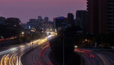 Corte de energía golpea de nuevo a los venezolanos