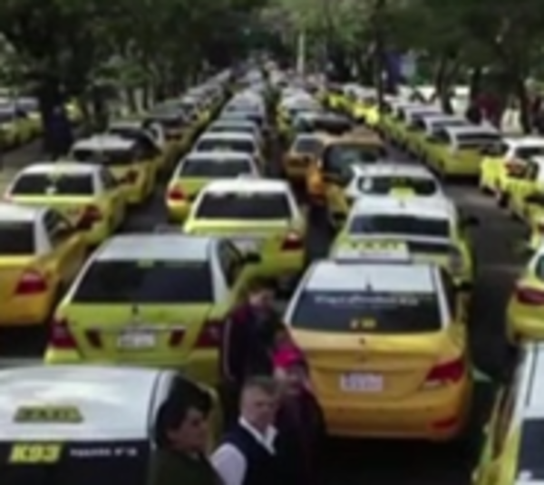 Taxistas coparán estos puntos principales - Paraguay.com