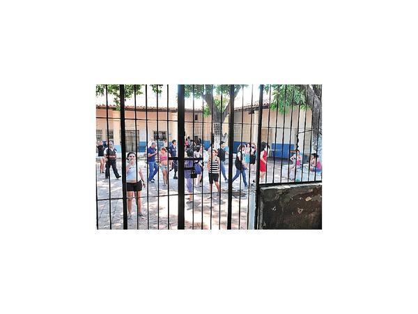 Por amenazas renuncia guardia de Buen Pastor