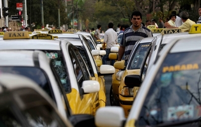 Álvaro Grau: “Los taxistas deben replantearse y ver qué gremio quieren” » Ñanduti