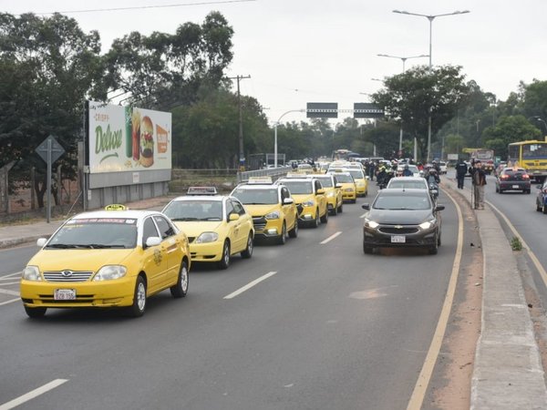 Aseguran que movilización de taxistas supera el 90% de acatamiento