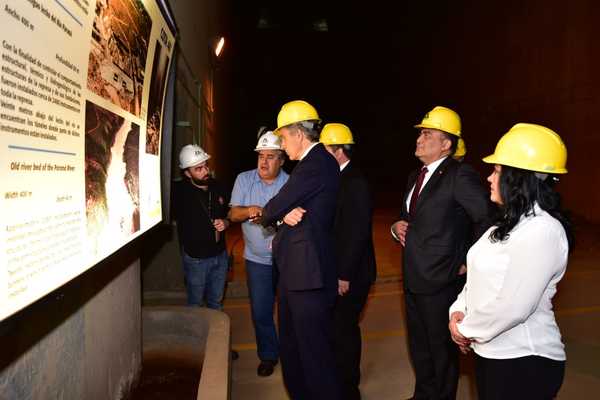 Paraguay apunta a que el Aeropuerto Guaraní una a la región con el mundo » Ñanduti