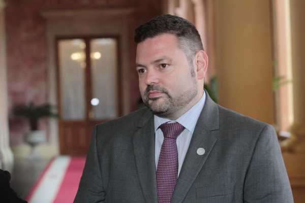 Procurador confía que organismos brasileños detengan «en la brevedad» a Arrom, Martí y Colmán | .::Agencia IP::.