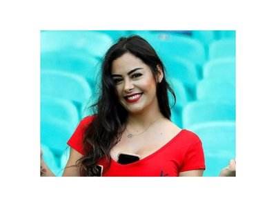 Larissa asegura que ella no es una burra