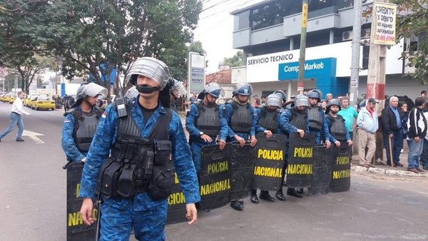 Se calmaron los ánimos con la intervención de la justicia - Radio 1000 AM