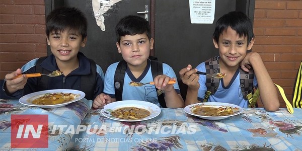 REPARTIREMOS PAN DULCE EN VEZ DE ALMUERZO ESCOLAR, RECLAMÓ CONCEJAL