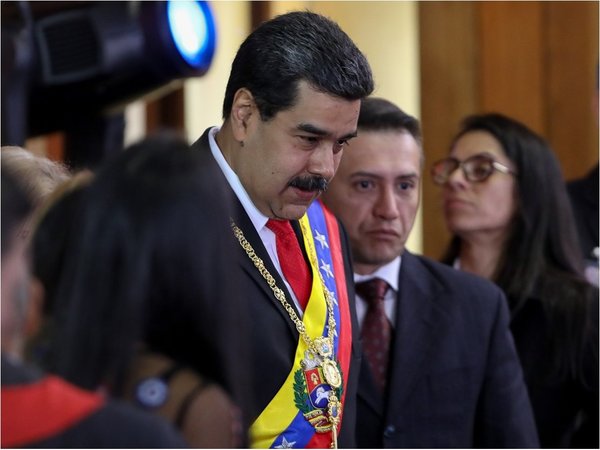 EEUU comunica a Maduro que tiene un corto plazo para dejar el poder