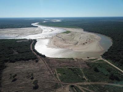 En 15 días concluirán trabajos en la nueva embocadura en el río Pilcomayo