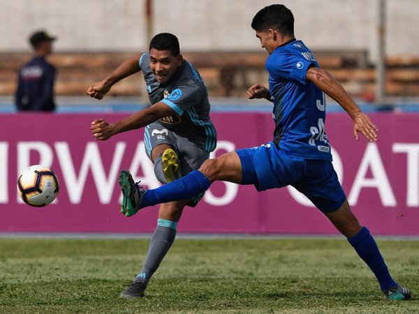 Zulia sorprende al Sporting Cristal y se adelanta en la llave