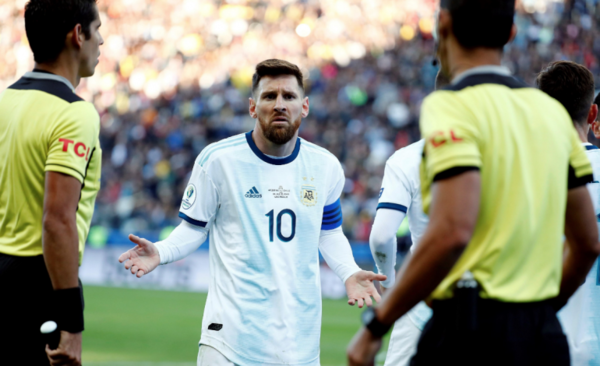 HOY / Un partido de suspensión para Lionel Messi