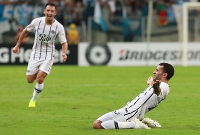 Libertad se instala en Porto Alegre y piensa en Gremio
