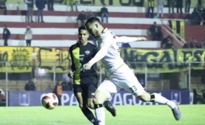 HOY / Estreno triunfal del monarca de la Copa Paraguay