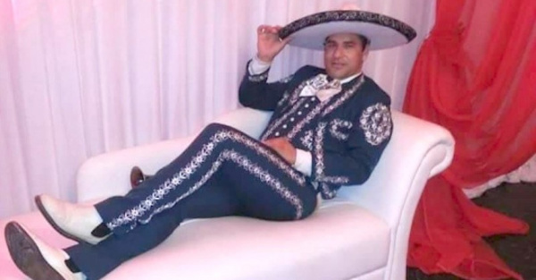 “Dejé mi taxi para hacerme muver”