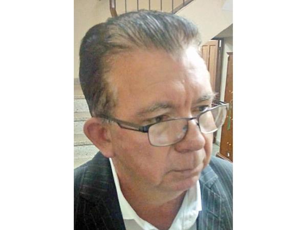 Director de Tekoporã dice que opera por Varela