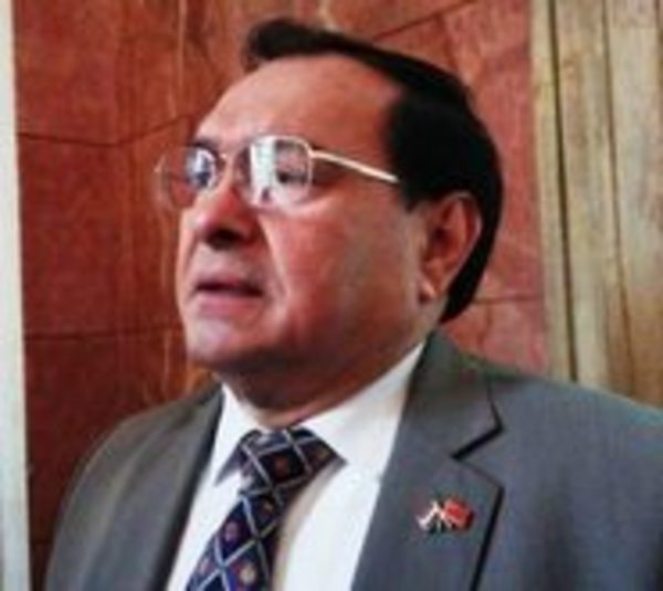 Retamozo renuncia a su cargo para asumir banca en Senado - Paraguay.com
