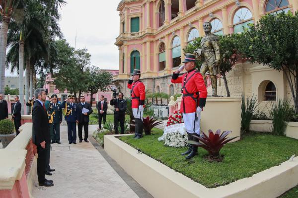 Conmemoran aniversario del Ejército Paraguayo
